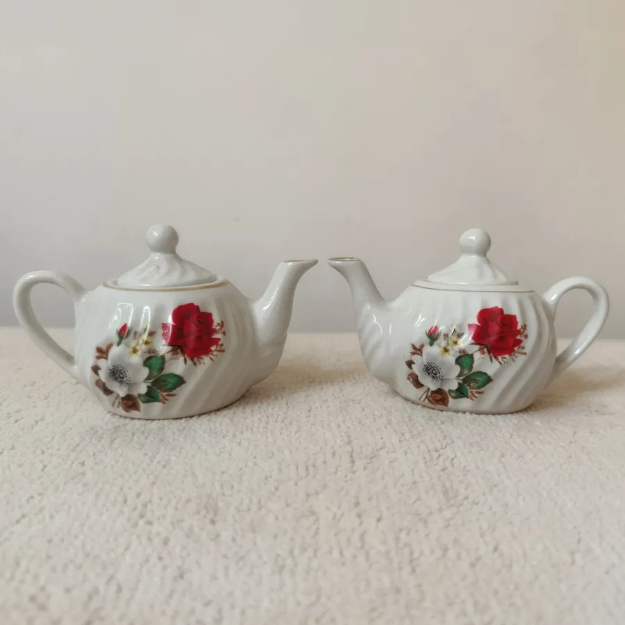 جفت قوری زعفرانی