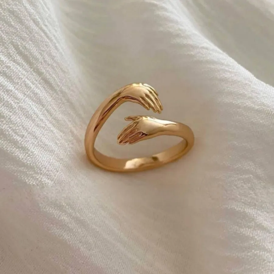 انگشتر برند