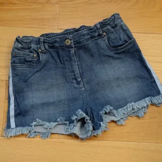 شلوارک بچه گانه