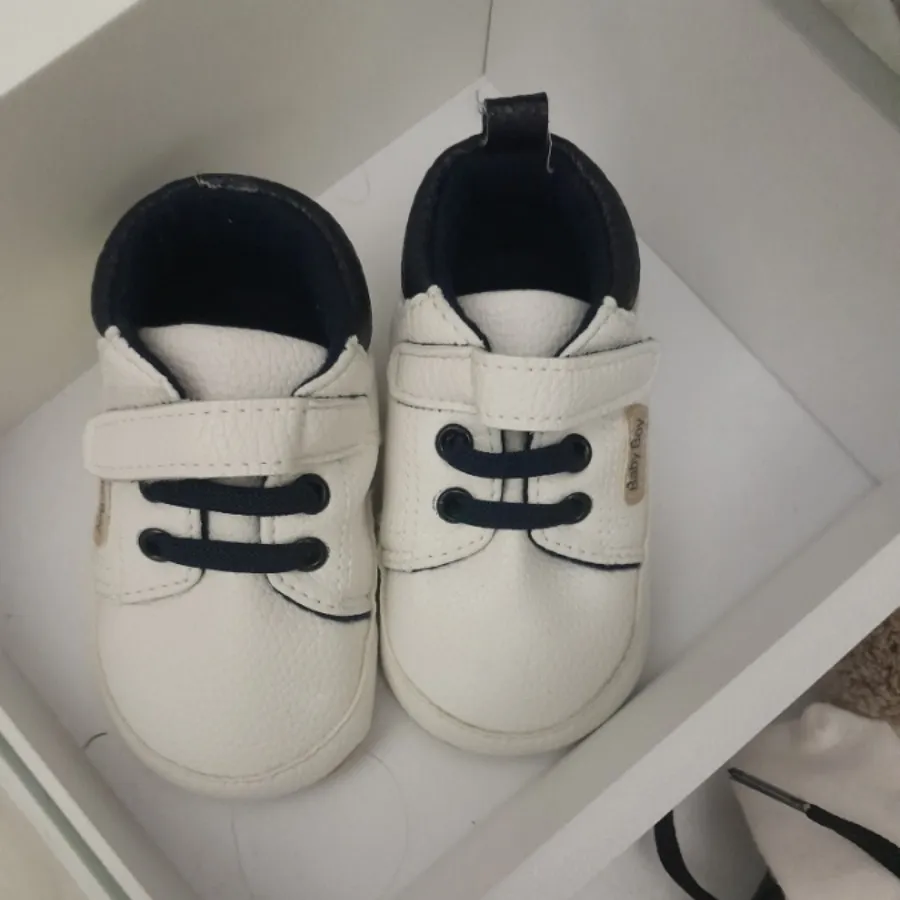 کفش اسپرت کودک