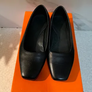 کفش چرم آگوست