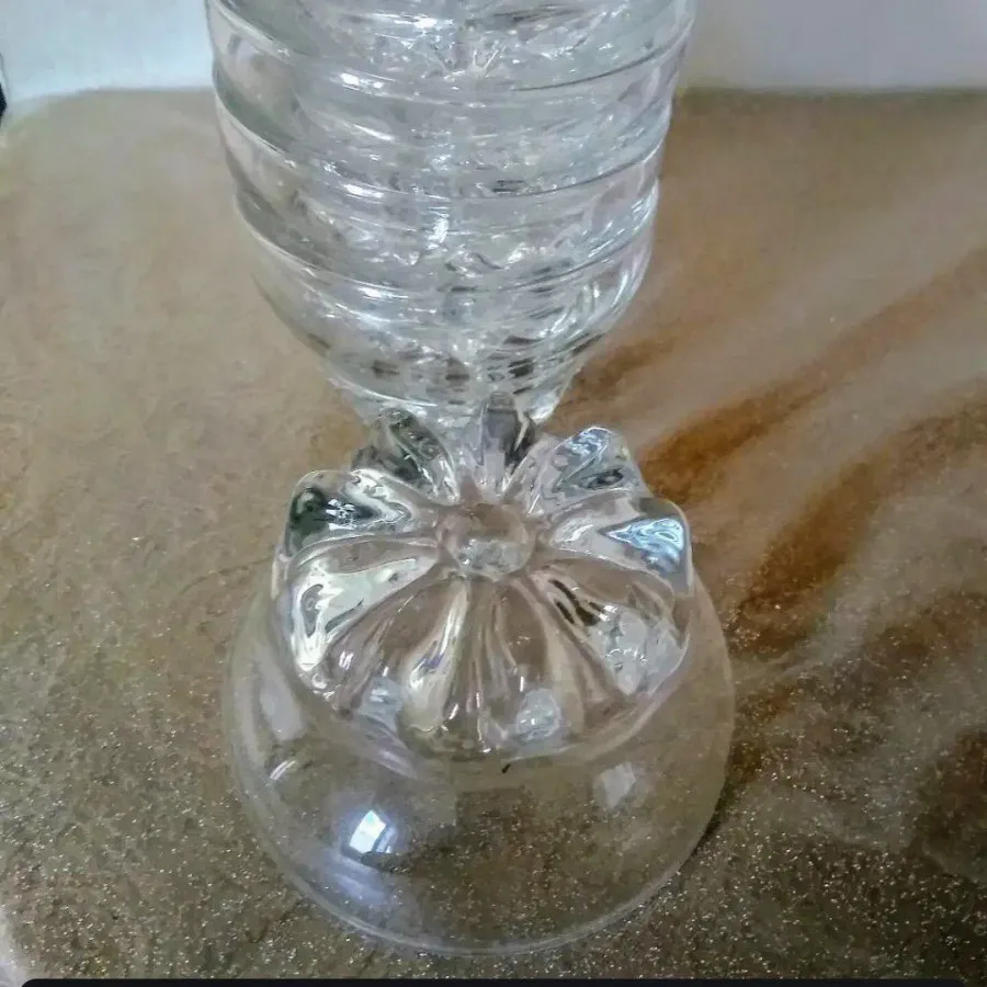 لیوان و پیاله پافیلی