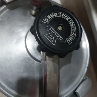 زودپز سب قدیمی