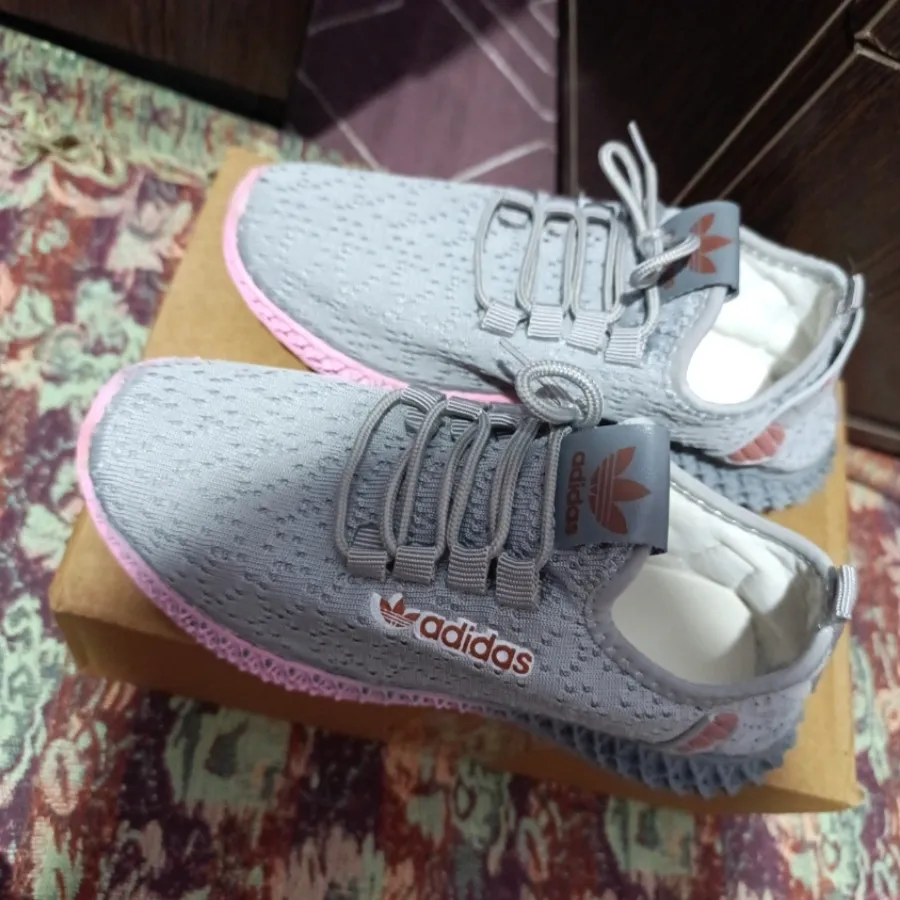 کتونی جورابی