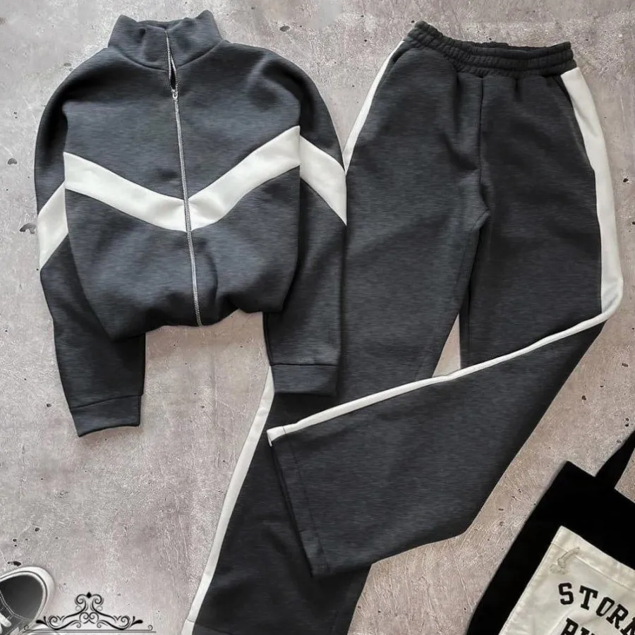 سوییشرت و شلوار