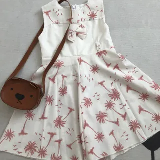 پیراهن دخترونه