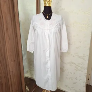 ست سارافن و رویی مرواریدی