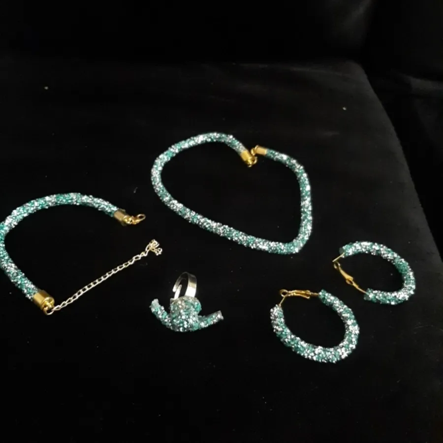 سرویس کامل زیورآلات