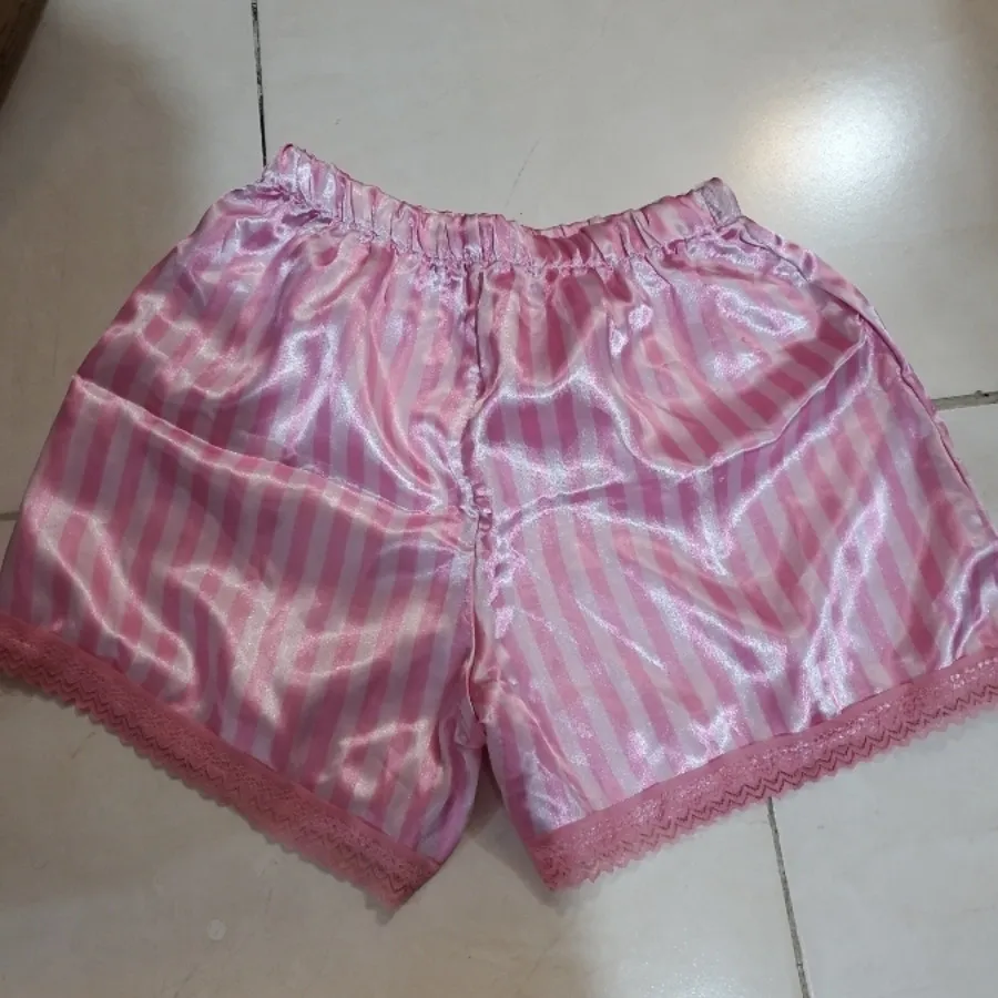 شلوارک ساتن