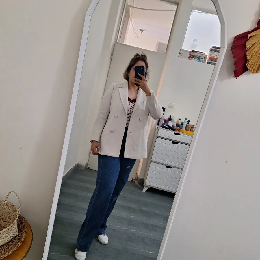 کت سفید استر دار