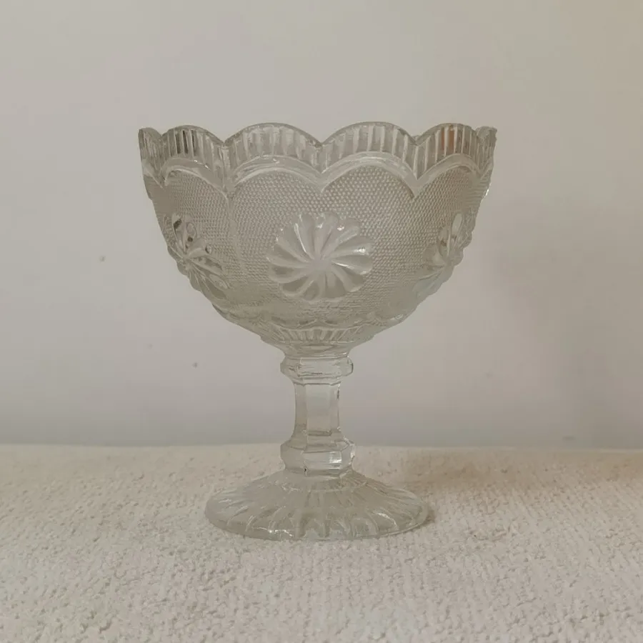 قندان پایه دار روس