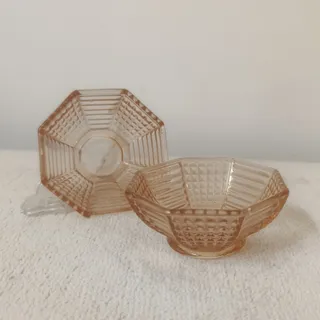 جفت کاسه صورتی