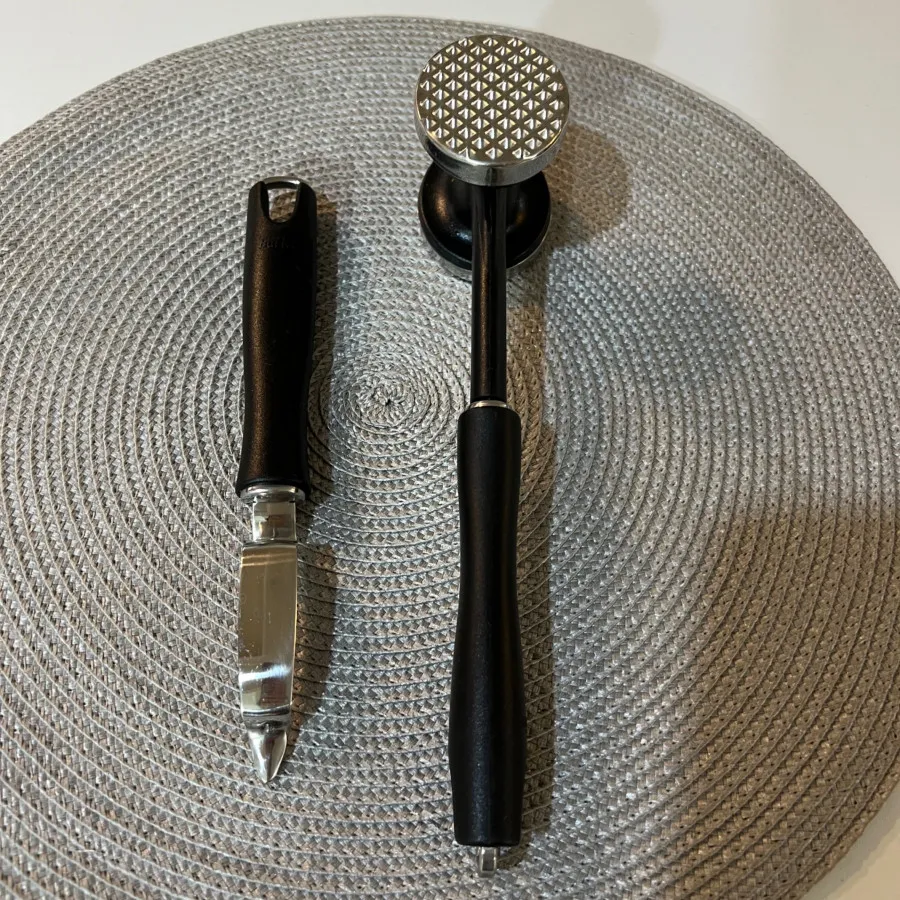 پوست کن و بیفتک کوبbarico