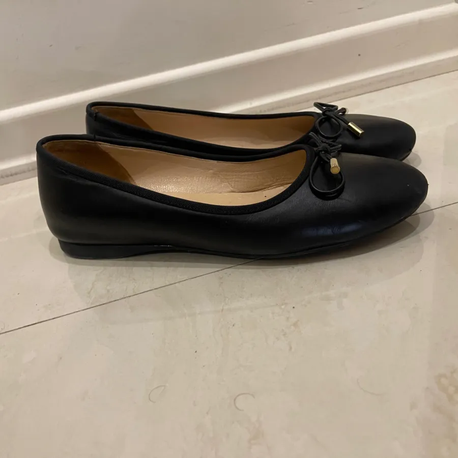 کفش چرم نفیس