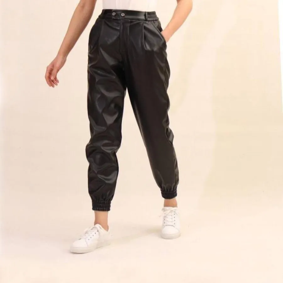 شلوار جاگر چرم