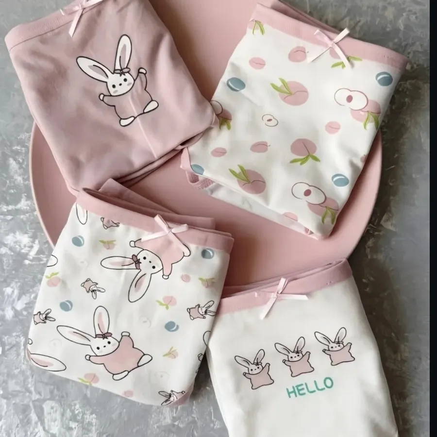 چهارتا شورت  today honey