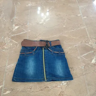 دامن کوتاه دخترانه