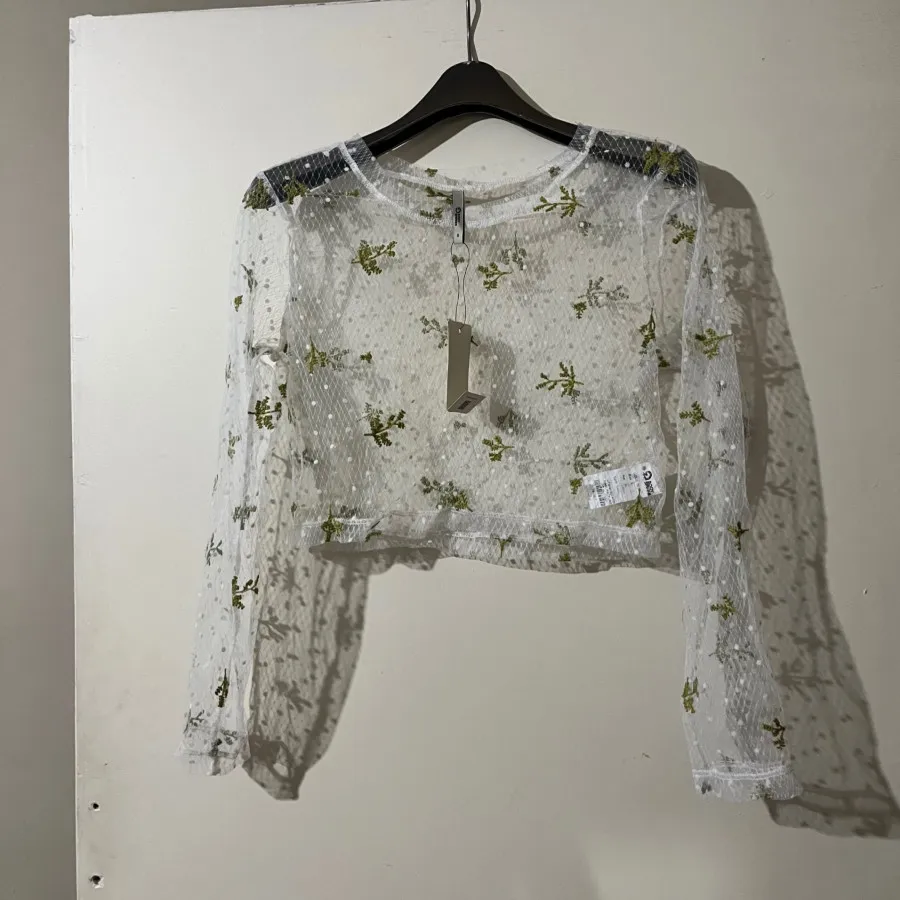 نیم تنه توری