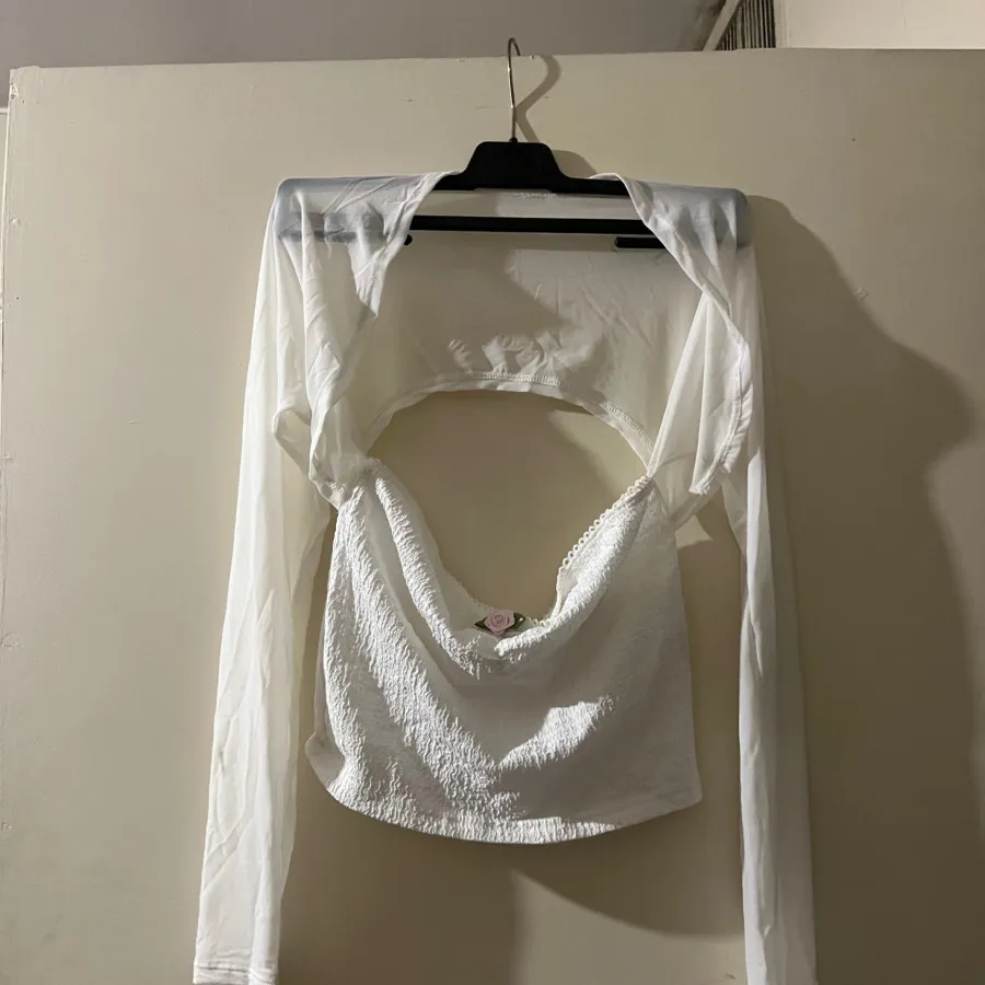 نیم تنه سفید