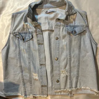 جلیقه لی ابی