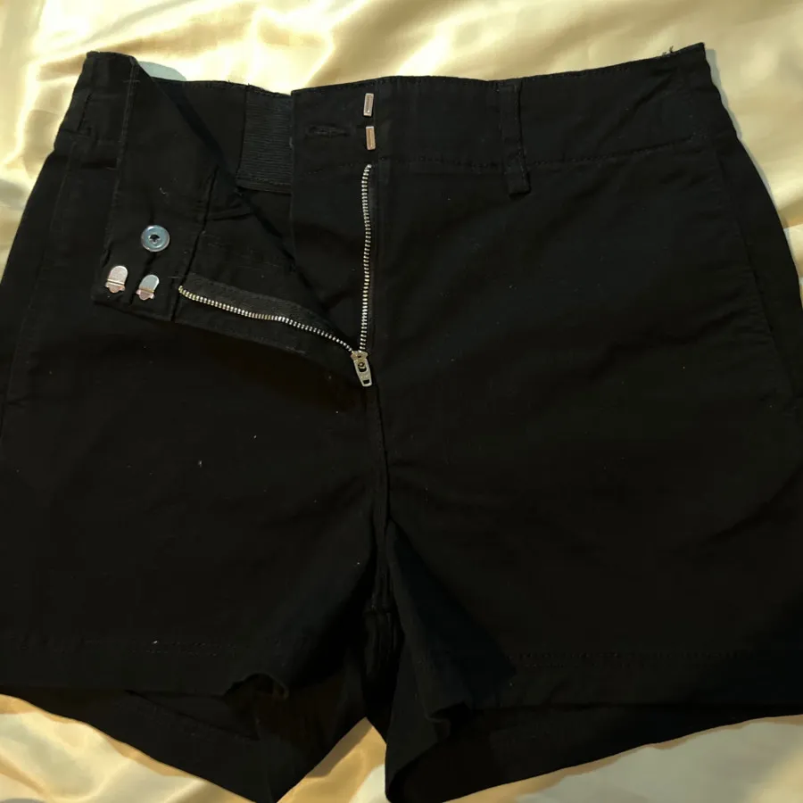 شلوارک اصل h&m