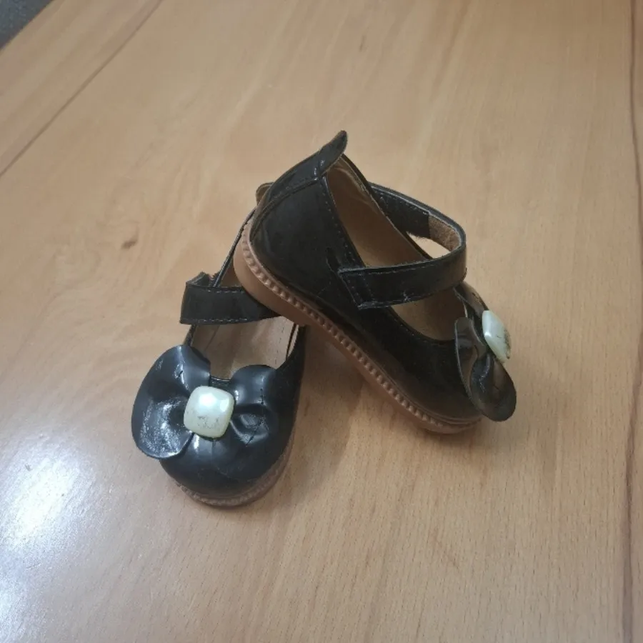 کفش دخترانه