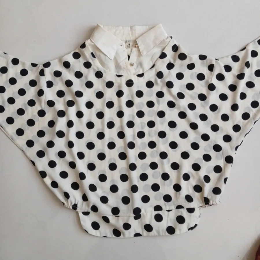 بلوز خال خالی