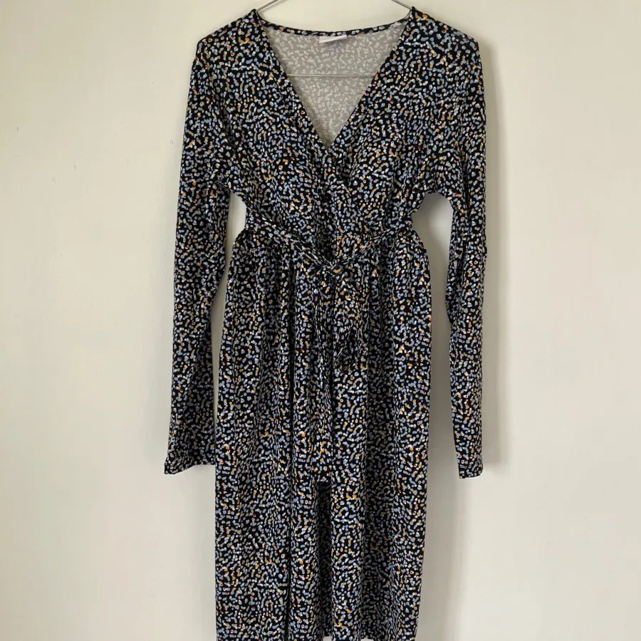 پیراهن زنانه