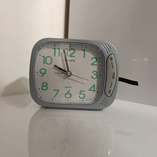 ساعت رومیزی