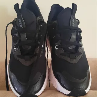 کفش نایکی مشکی