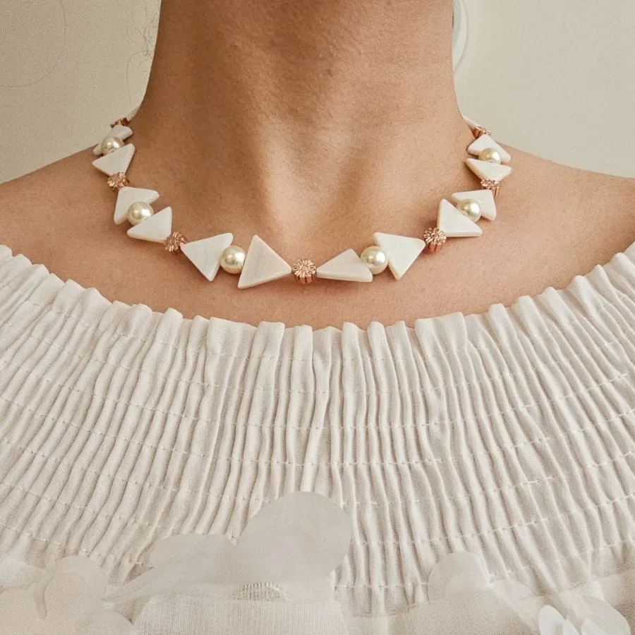 گردنبند صدف و مروارید