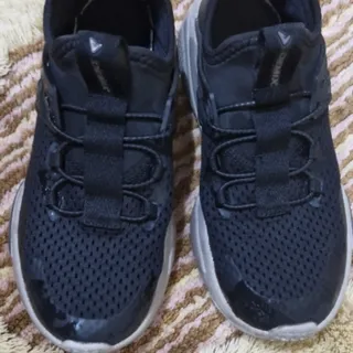 کفش کتونی بچگانه