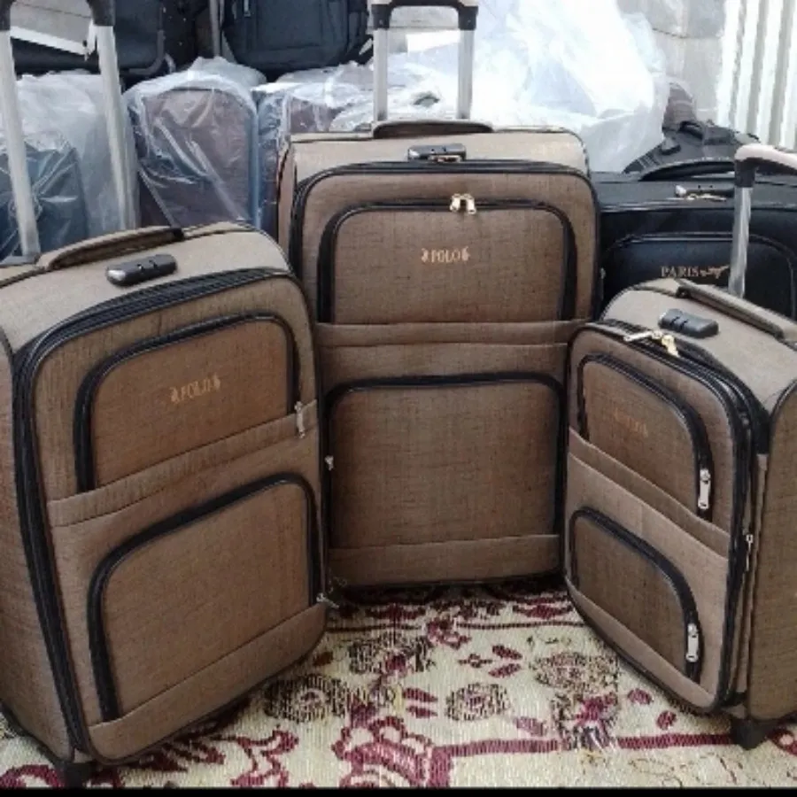 چمدان اقتصادی ضدآب