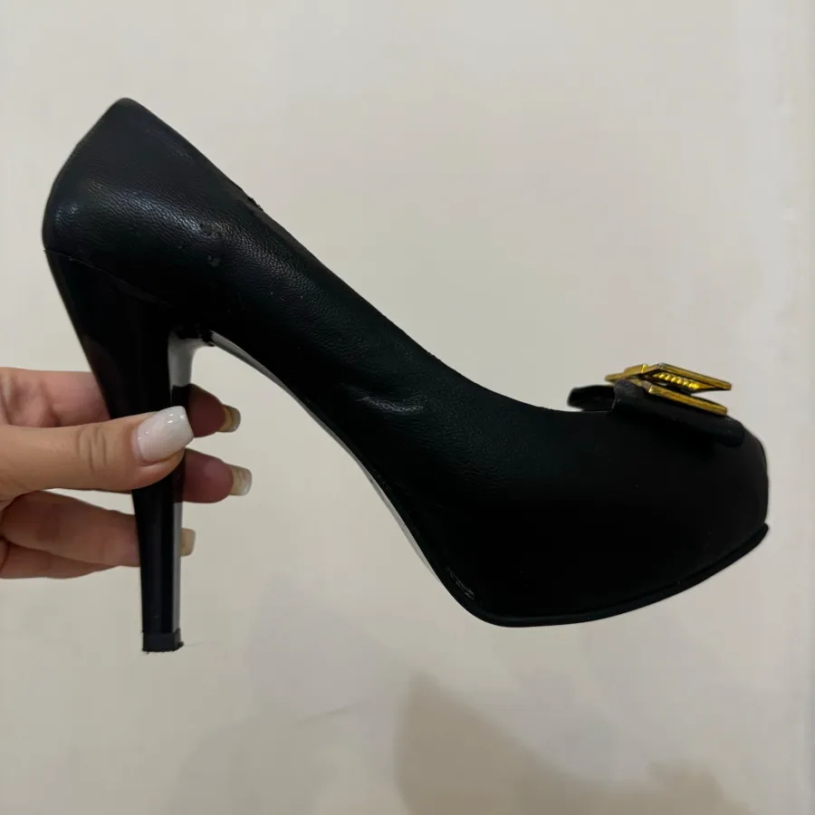 کفش پاشنه 15 سانت