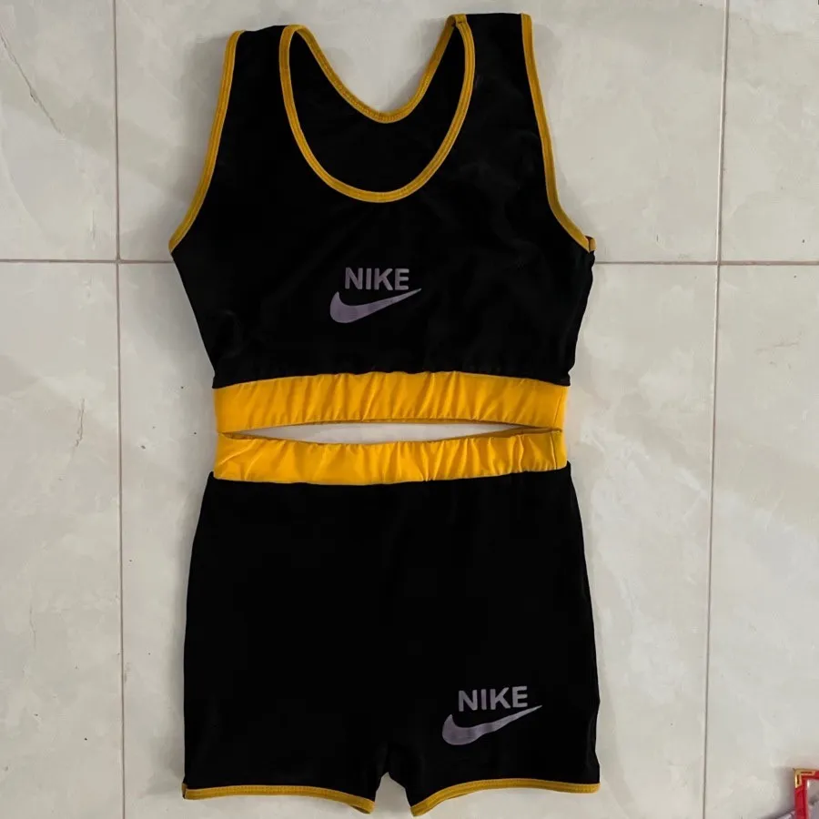 نیم ست ورزشی