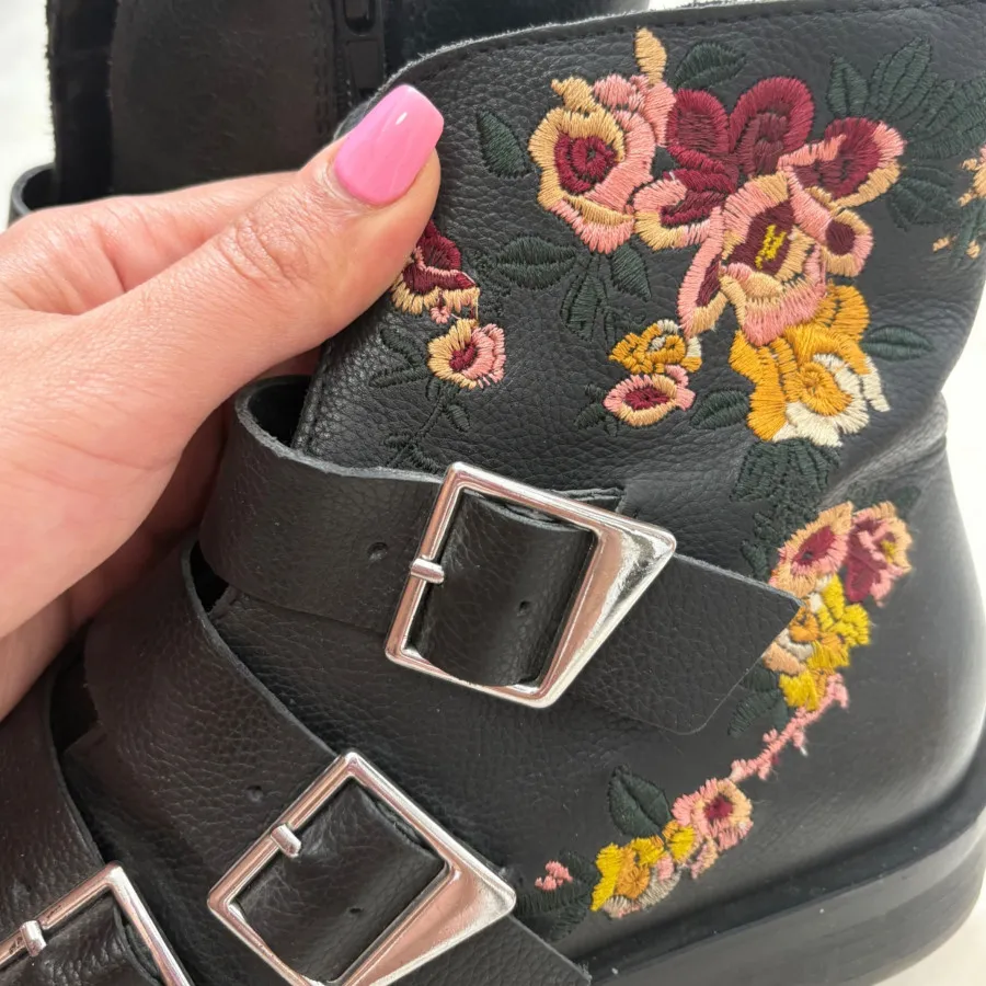 بوت زارا ترک