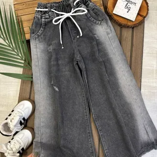 شلوار بچگانه