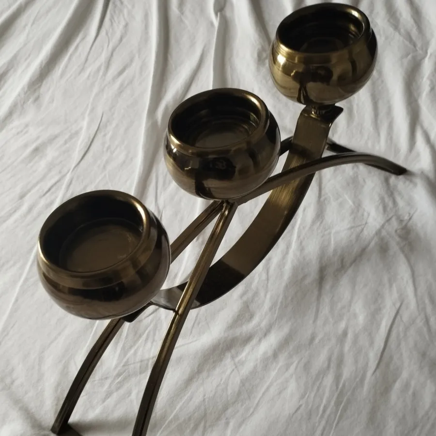 شمعدانی برنزی