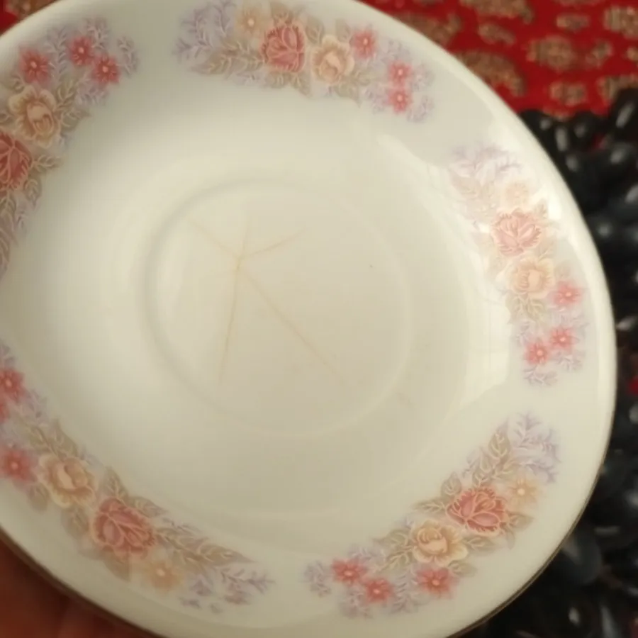 نعلبکی گلدار عتیقه