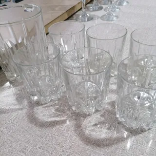 نیم لیوان و جایخی