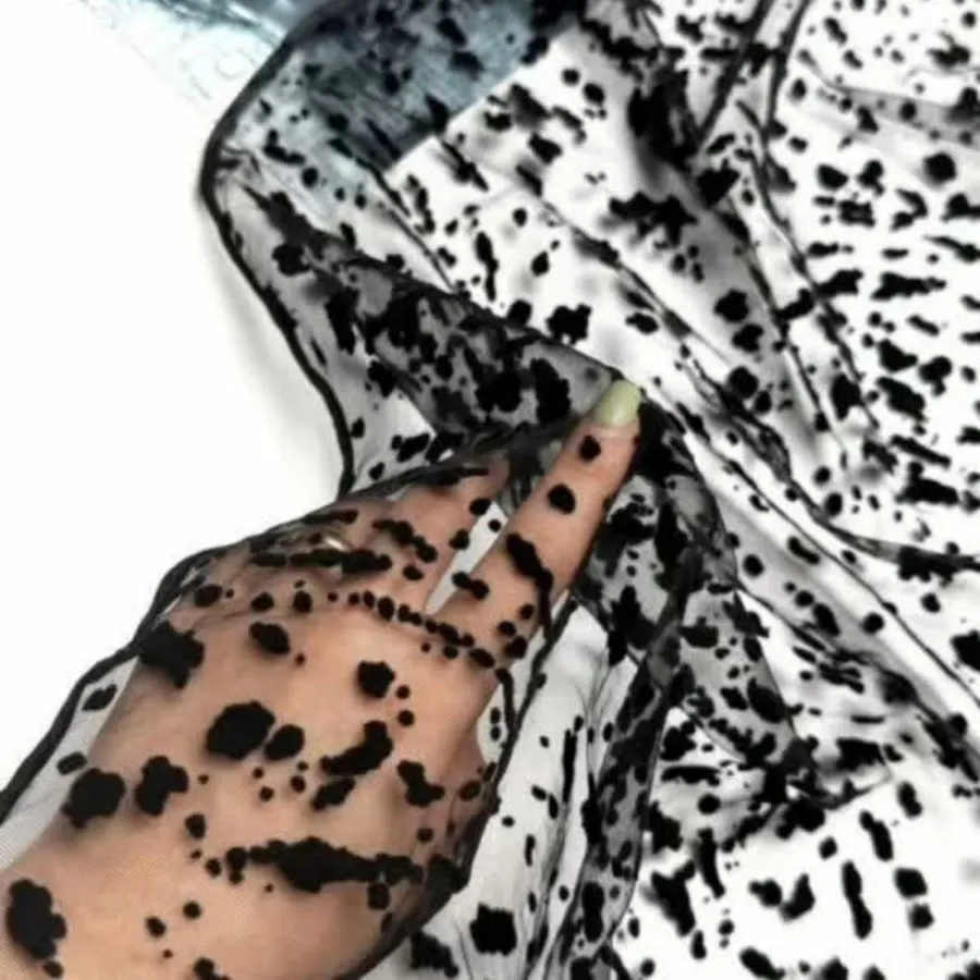 شال مخمل توری مشکی