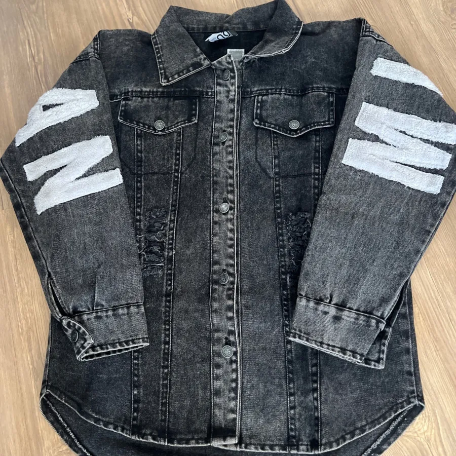 کت لی پاییزه