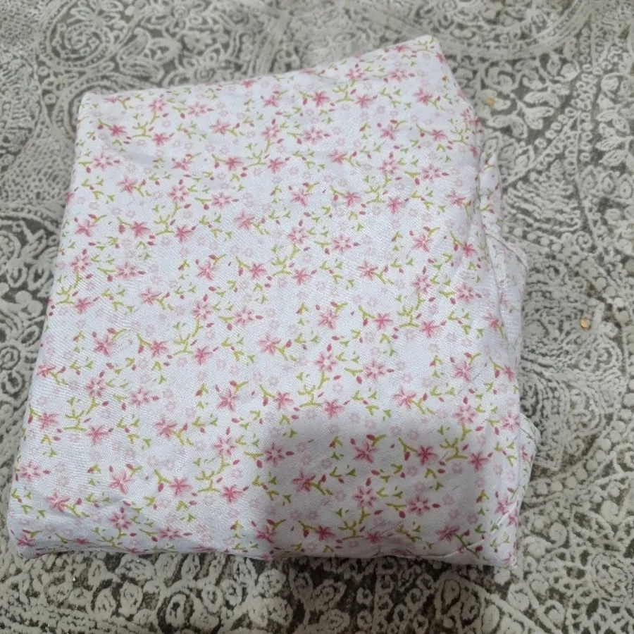 چادر نماز بچگانه