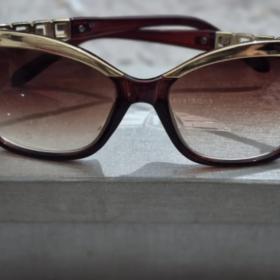 عینک آفتابی زنانه