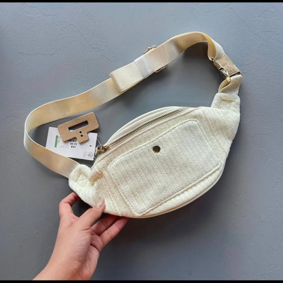 کیف کمری کراس المانی