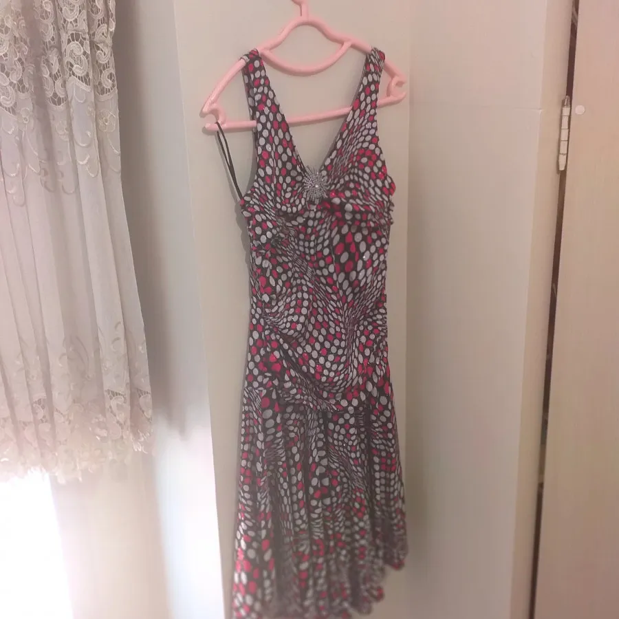 لباس  مجلسی کوتاه خوشرنگ