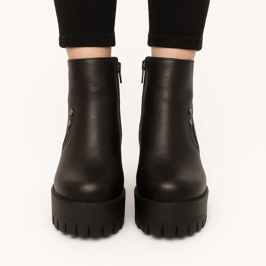 کفش نیم بوت