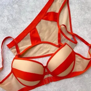 ست شورت‌سوتین‌ اسفنجی