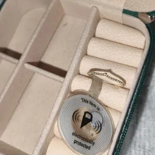 انگشتر نقره