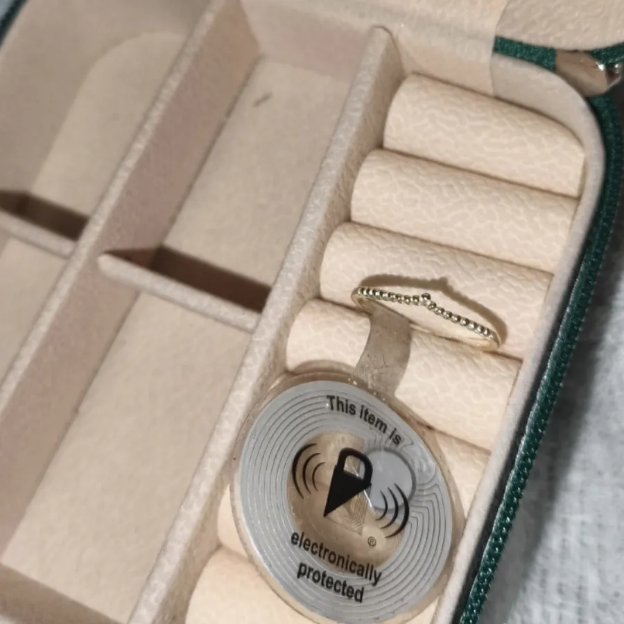 انگشتر نقره